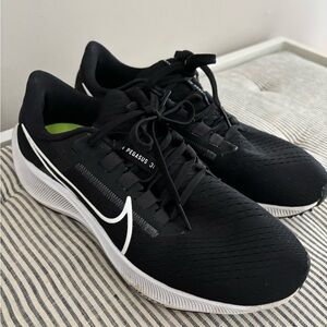 Nike Black and White Athletic Sneakers